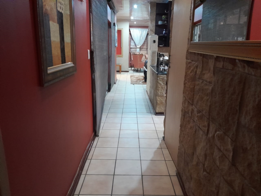 4 Bedroom Property for Sale in Bodorp North West